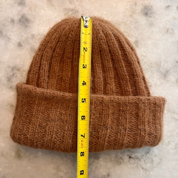 Classic Ribbed Knit Beanie - Brown - Picture 2 of 5